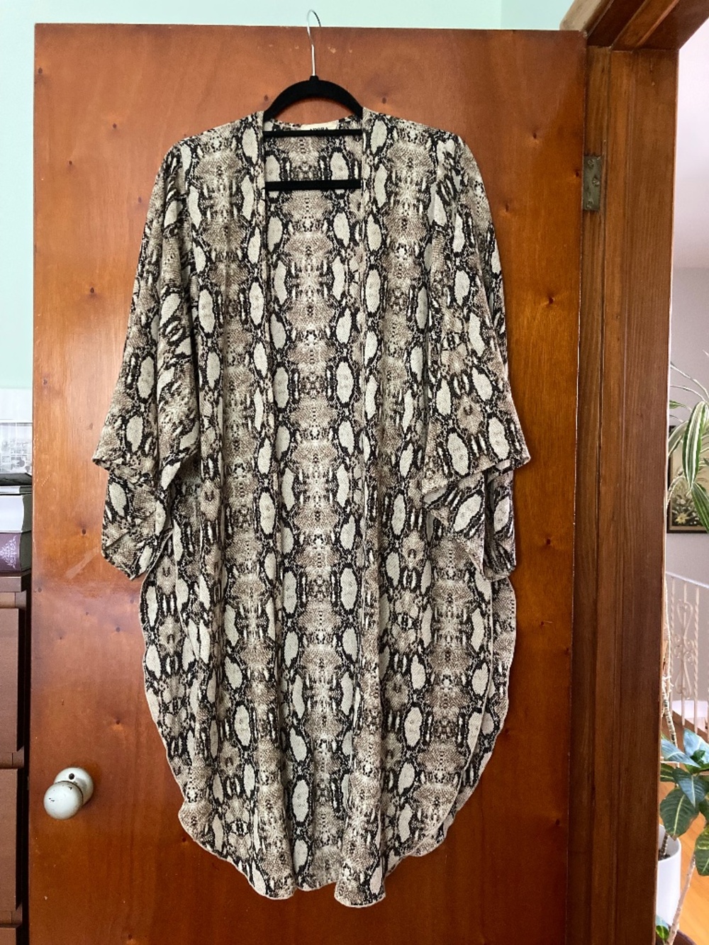 Adora snake print kimono one size
